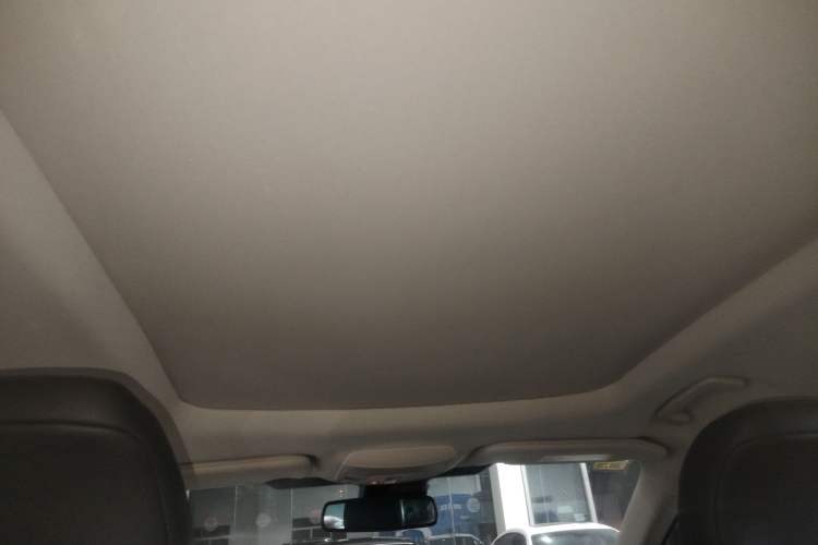 Used Ford Edge 2018 Facelifted EcoBoost 245 Two-Wheel-Drive Platinum Edition 5 Seats China V Emission Standard
