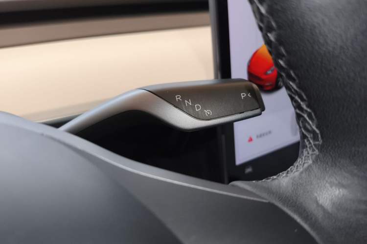 Used Tesla Model Y 2021 Long-Range All-Wheel-Drive Version