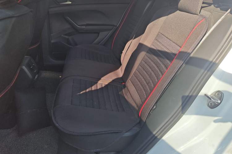 Used Volkswagen Tacqua 2020 280TSI DSG R-Line
