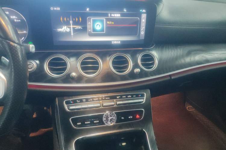 Used Mercedes-Benz E-Class 2019 E 200 L Sport Edition