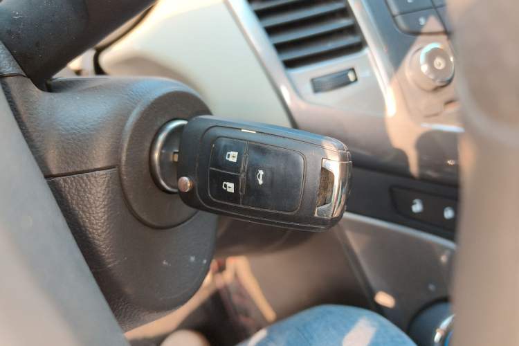 Used Chevrolet Cruze 2015 1.5L Classic SE MT
