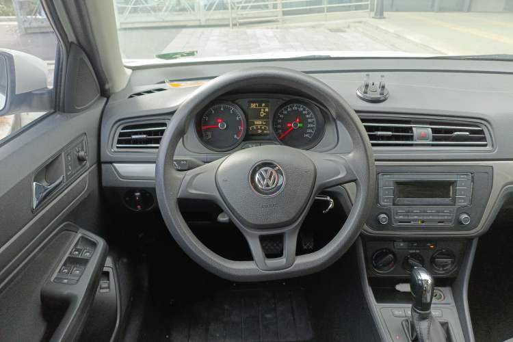 Used Volkswagen Lavida 2019 Lavida Start 1.5L Automatic Trendy Version China VI Standard
