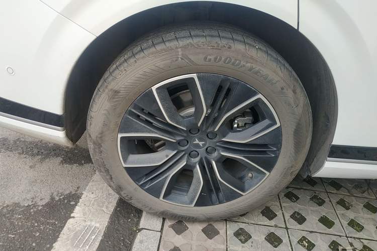 Used XPeng G9 2025 625 Long-Range Max
