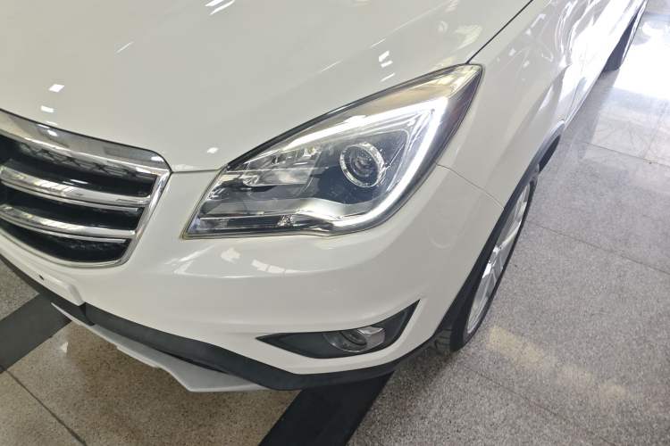 Used Changan CS35 2017 1.6L Automatic Luxury Model

