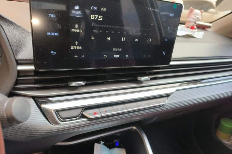 Used Geely Auto Emgrand 2023 4th Generation Champion Edition 1.5L Manual Luxury Model