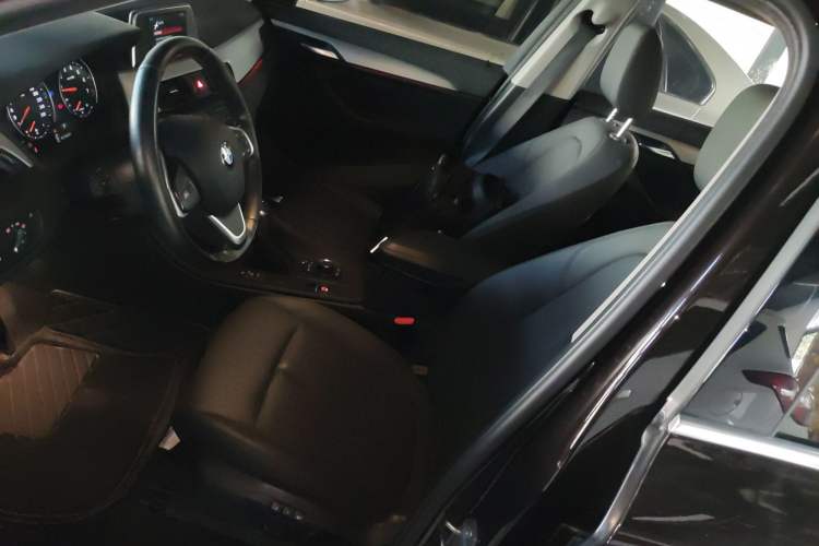 Used BMW X1 2019 sDrive20Li Leading Model