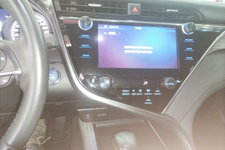 Used Toyota Camry 2019 Revised Version Dual-Engine 2.5 HG Luxury Edition