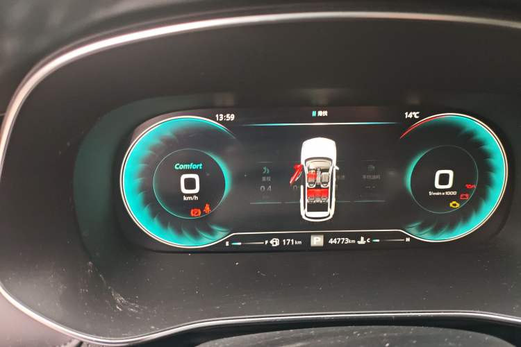 Used Roewe RX5 MAX 2019 400TGI Automatic Smart Cabin Flagship Edition
