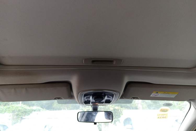 Used Peugeot 508 2015 2.0L Automatic Zhiyi Edition
