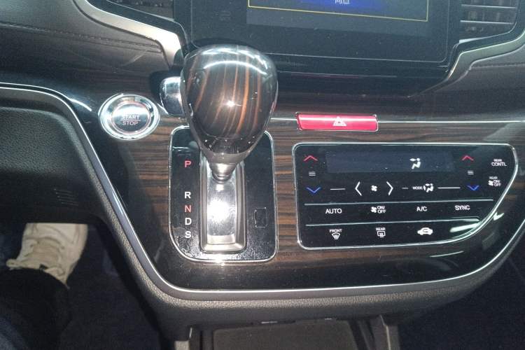 Used Honda Odyssey 2018 2.4L Smart Enjoyment Version