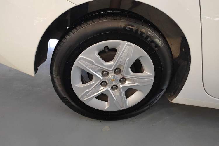 Used Chevrolet Cavalier 2019 320 Automatic Enjoyment with Sunroof