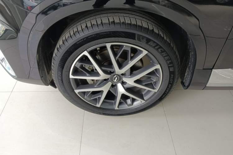 Used GAC Trumpchi GS8 2022 Dual-Engine Series 2.0TM Two-Wheel Drive Prestige Edition (7 Seats)
