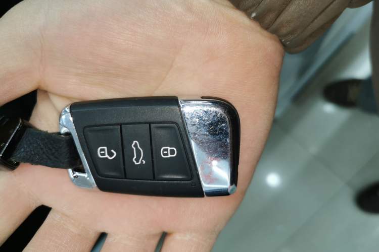 Used Volkswagen FAW-Volkswagen CC 2021 380TSI Striking Edition
