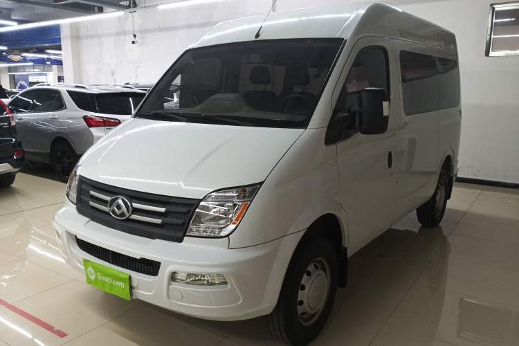 Used SAIC MAXUS Xintu V80 2021 2.0T Manual Classic Aoyuntong Short Wheelbase Mid-Height 7/8/9-Seater

