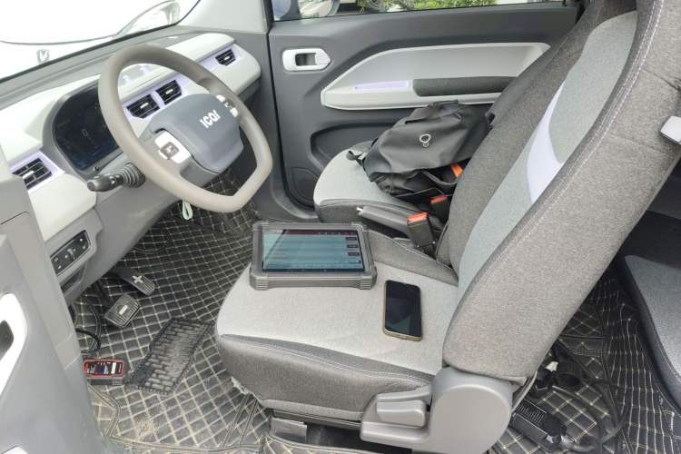 Used Chery QQ Ice Cream 2022 170km Sundae Phosphate Lithium-Ion
