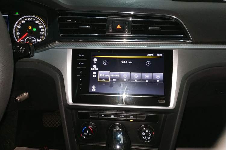 Used Volkswagen Lamando 2021 230TSI DSG Fashion Edition