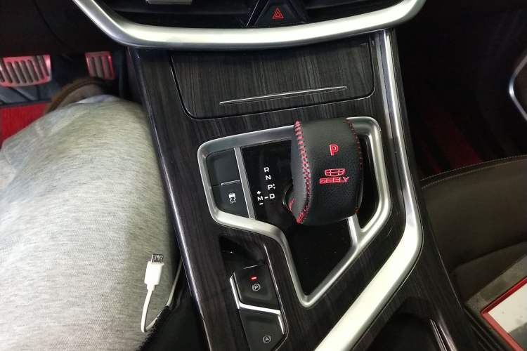 Used Geely Auto Jiajie 2021 1.8TD DCT Luxury Model
