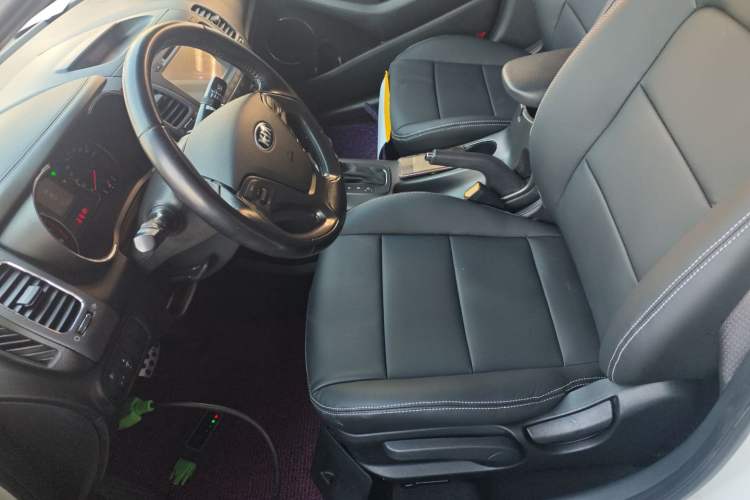 Used Kia K3 2015 1.6L Automatic GLS
