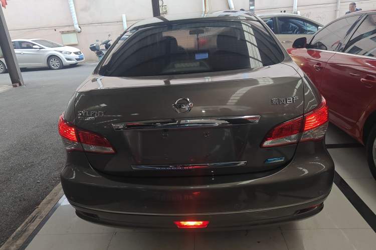 Used Nissan Sylphy 2016 Classic 1.6XE Manual Leading Edition
