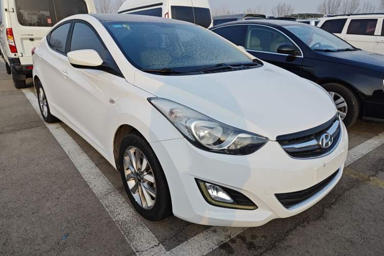 Used Hyundai Elantra 2012 1.6L Manual Fashion Edition