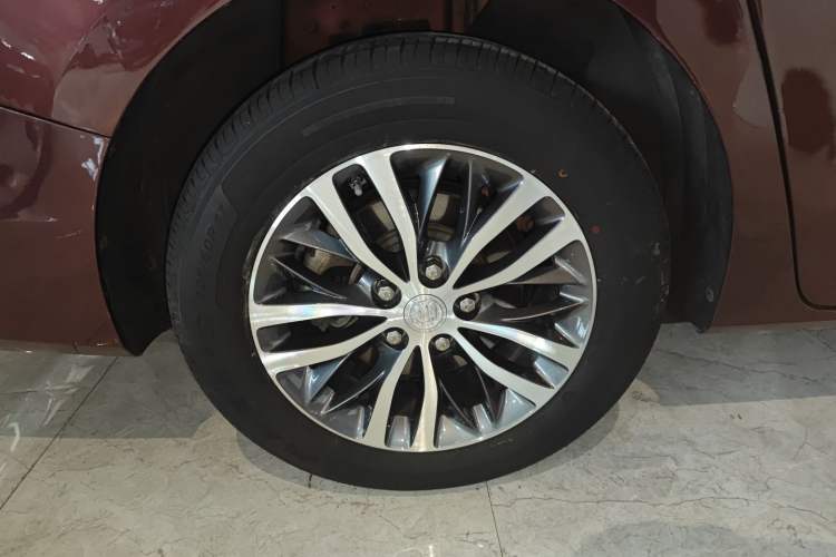 Used Buick GL8 2022 ES Landtrek 653T Comfort Edition
