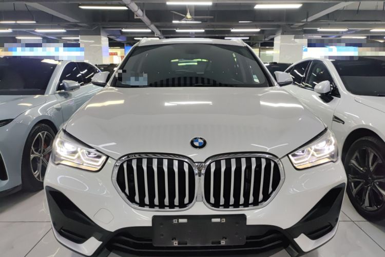 Used BMW X1 2020 sDrive25Li Leading Model
