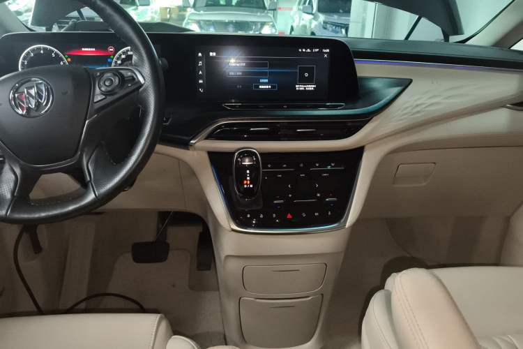 Used Buick GL8 2021 Avenir Aivia 7-Seater Luxury Edition
