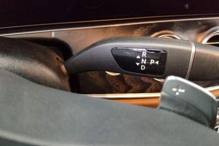 Used Mercedes-Benz E-Class 2019 E 300 L Sport Luxury Edition
