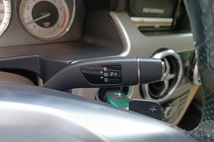 Used Mercedes-Benz GLK-Class 2015 GLK 300 4MATIC Fashion Edition Ultimate Version