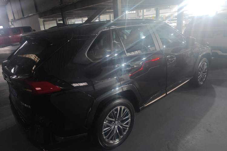 Used Toyota Wildlander 2024 2.0L CVT Two-Wheel Drive Luxury PLUS Edition