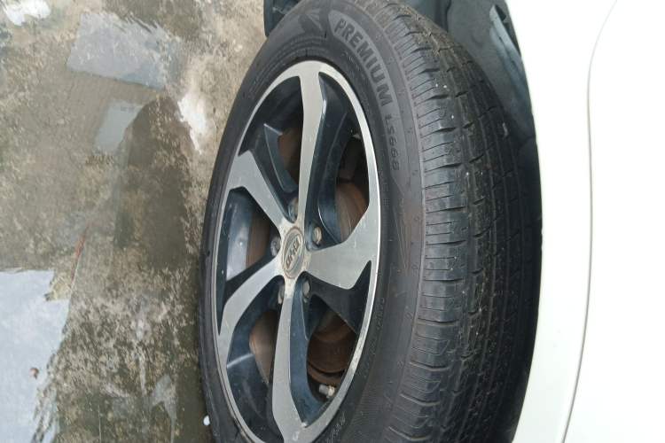 Used BYD S7 2015 2.0T Automatic Prestige Model
