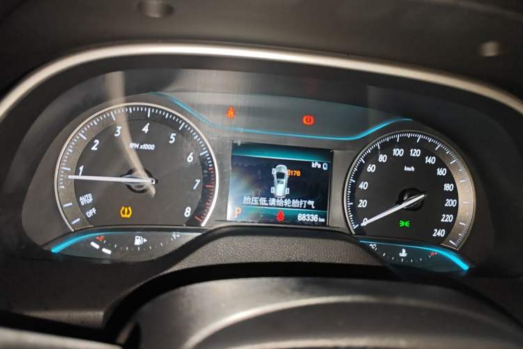 Used Buick Excelle GX 2018 18T Automatic Flagship Model
