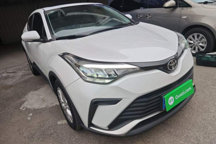Used Toyota IZOA 2021 2.0L Enjoy Edition
