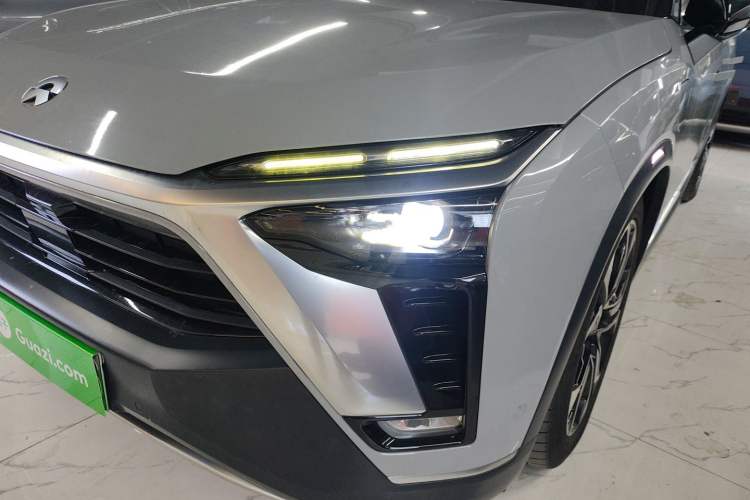 Used Nio ES8 2020 415 km Signature Edition 6-Seater Version
