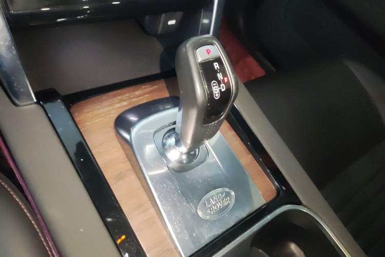 Used Land Rover Discovery Sport 2020 249 PS R-Dynamic Performance Edition