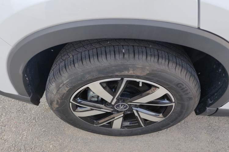 Used BYD Song Pro New Energy 2024 HONOR Edition DM-i 71KM Navigation Model