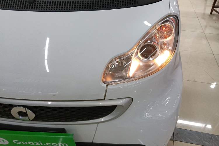 Used  fortwo 2012 1.0 MHD Convertible Passion Edition
