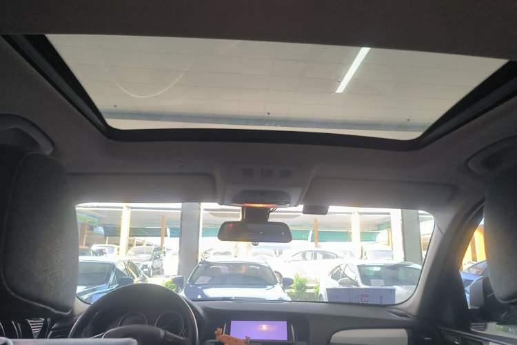 Used BMW X3 2016 sDrive20i
