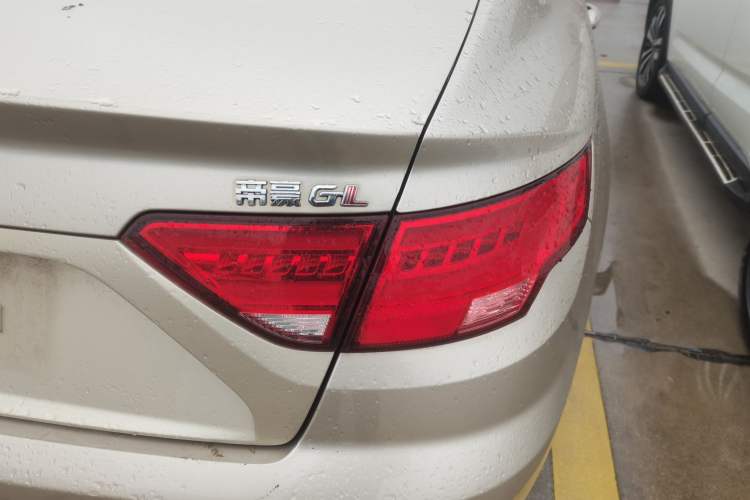 Used Geely Auto Emgrand GL 2017 1.8L Manual Elite Model