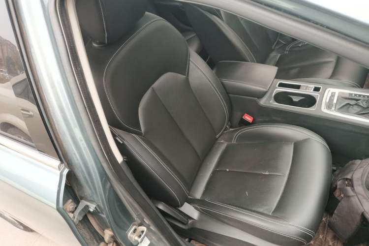 Used Roewe i6 2017 20T Automatic Flagship Edition