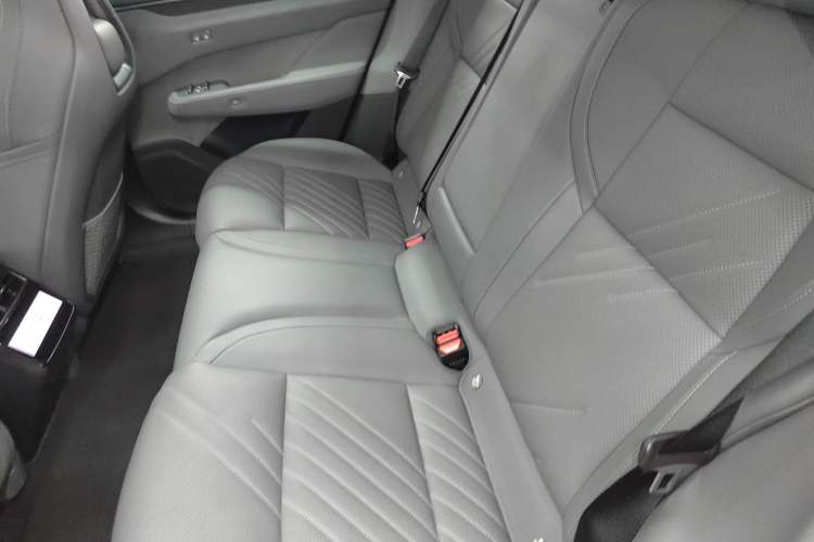 Used Zeekr 001 2024 WE Edition 100 kWh Rear-Drive
