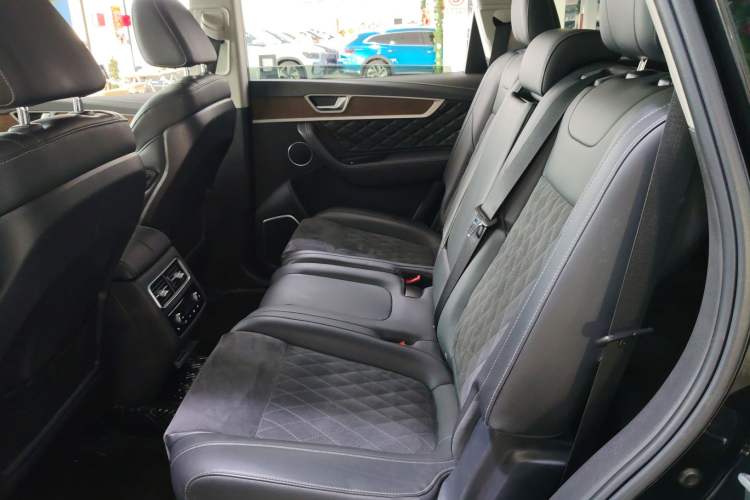 Used Hongqi HS7 2021 2.0T DCT Two-Wheel Drive Smart Connect Flagship Edition