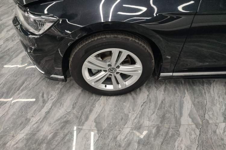 Used Volkswagen Magotan 2025 Zhongxiang Version 280TSI DSG Comfort Edition
