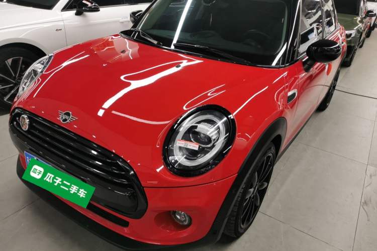Used MINI MINI 2019 1.5T COOPER Artist Five-Door Edition