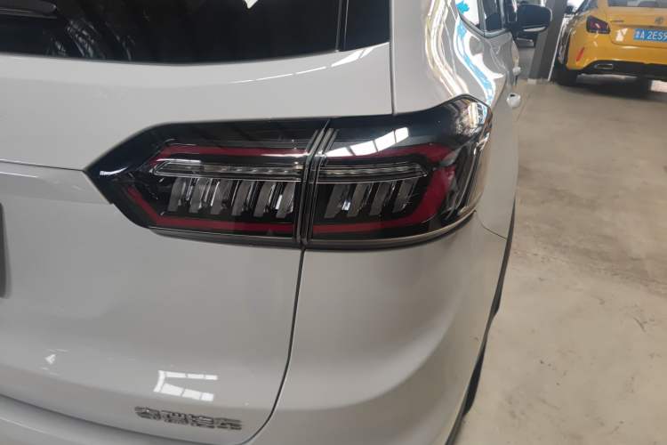 Used Chery Tiggo 8 PLUS 2024 Champion Edition 290TGDI DCT Passionate Version 5-Seater
