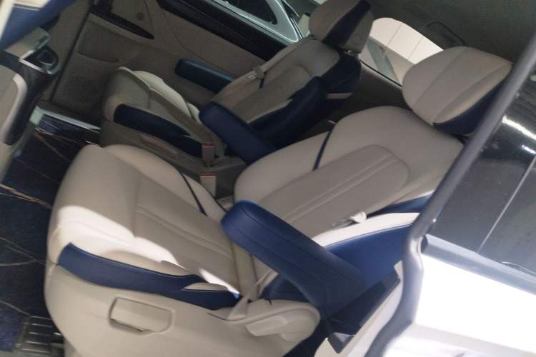 Used Buick GL8 2021 ES Landtrek 653T Comfort Edition
