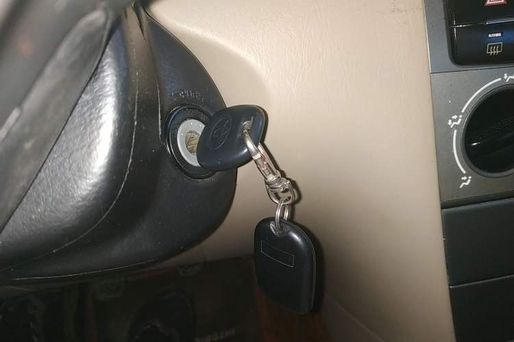 Used Toyota Corolla EX 2013 1.6L Manual Excellence Edition
