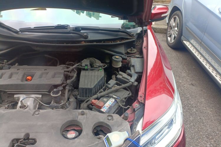 Used Honda Crider 2013 1.8L automatic luxury edition
