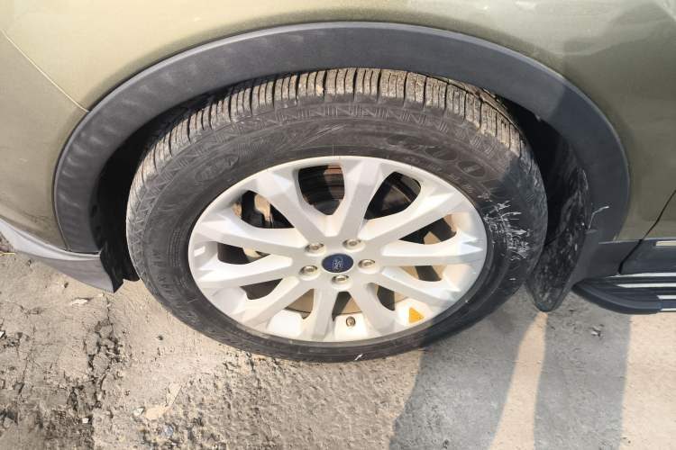 Used Ford Kuga 2015 1.5L GTDi Two-Wheel Drive Fashion Edition