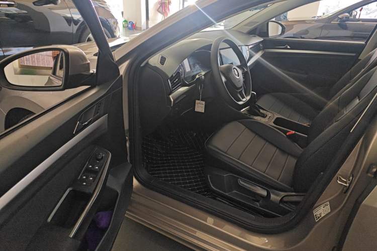 Used Volkswagen Bora 2019 1.5L Automatic Fashion Model
